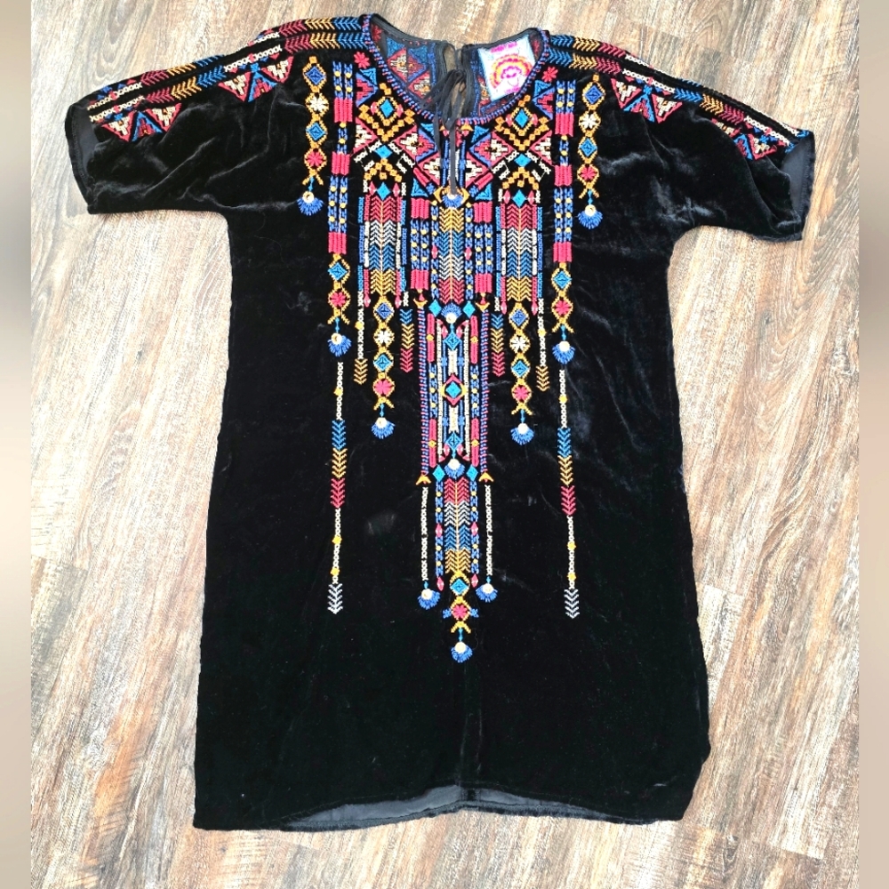 Johnny Was Cleo Embroidered Velvet Shift Dress Size XS